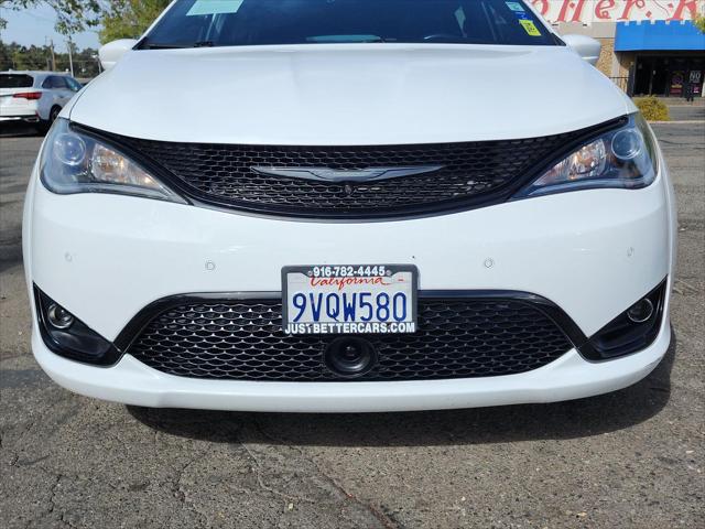 2020 Chrysler Pacifica Touring L Plus