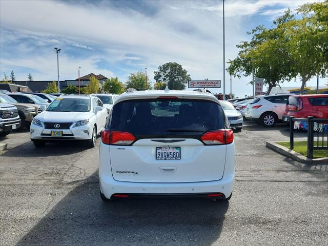 2020 Chrysler Pacifica Touring L Plus