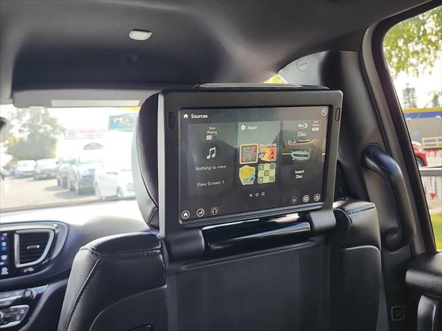 2020 Chrysler Pacifica Touring L Plus