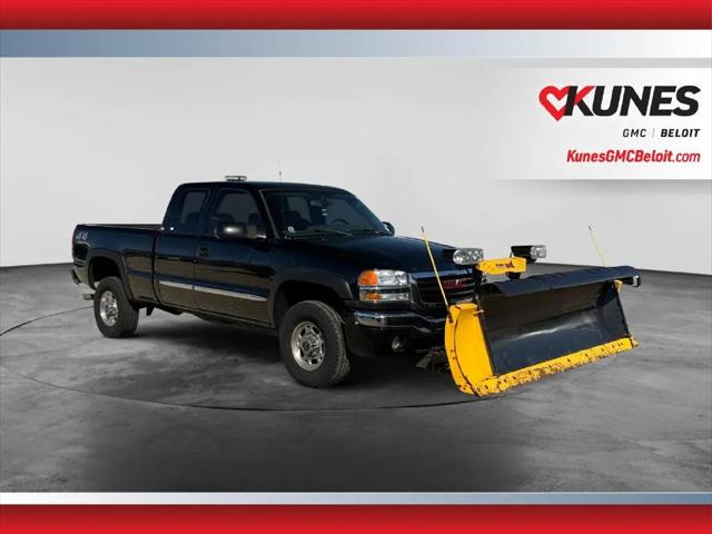 2005 GMC Sierra 2500HD SLE for sale in Beloit, WI