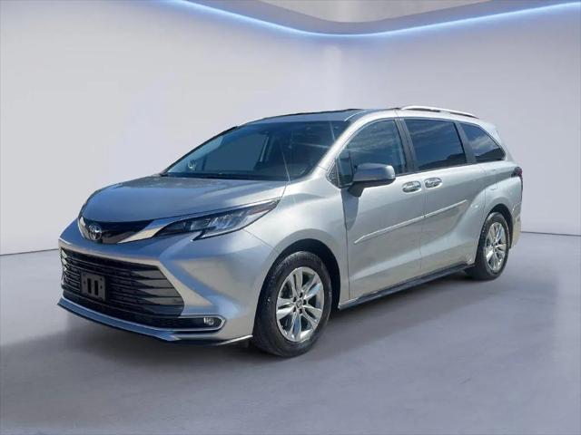 2024 Toyota Sienna Limited for sale in Yonkers, NY