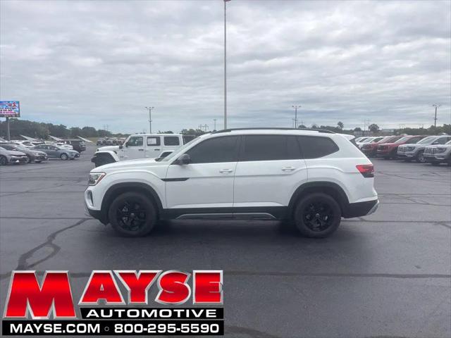 2024 Volkswagen Atlas 2.0T Peak Edition SE w/Technology for sale in Aurora, MO