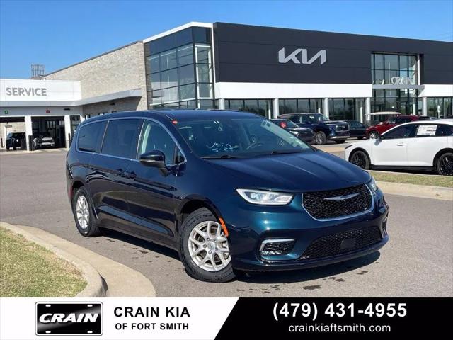 2023 Chrysler Pacifica Touring L for sale in Fort Smith, AR
