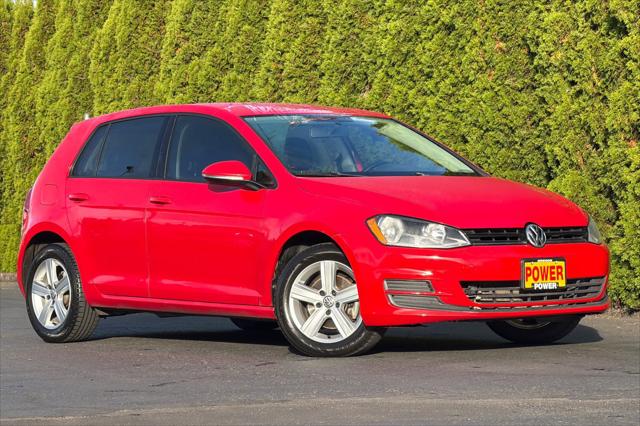 2015 Volkswagen Golf TDI S 4-Door
