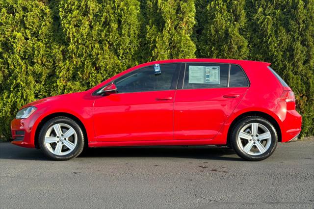 2015 Volkswagen Golf TDI S 4-Door