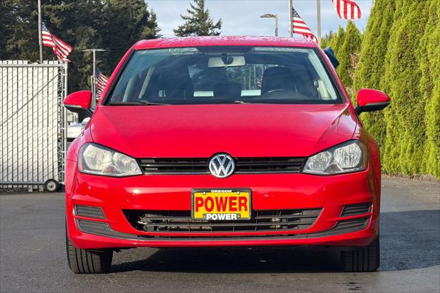 2015 Volkswagen Golf TDI S 4-Door