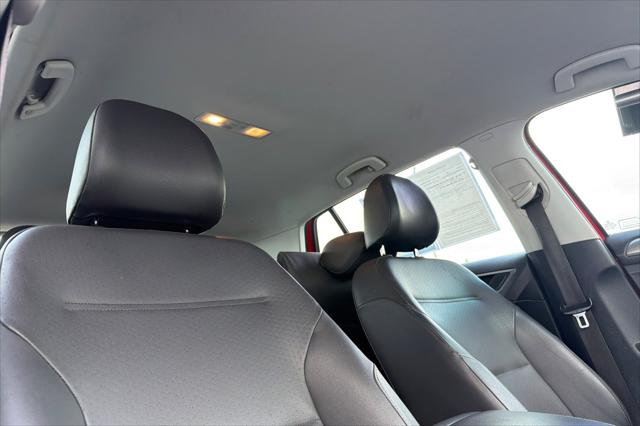 2015 Volkswagen Golf TDI S 4-Door