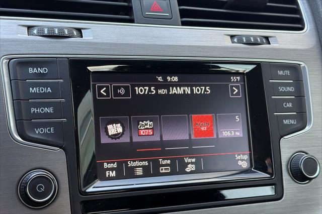 2015 Volkswagen Golf TDI S 4-Door