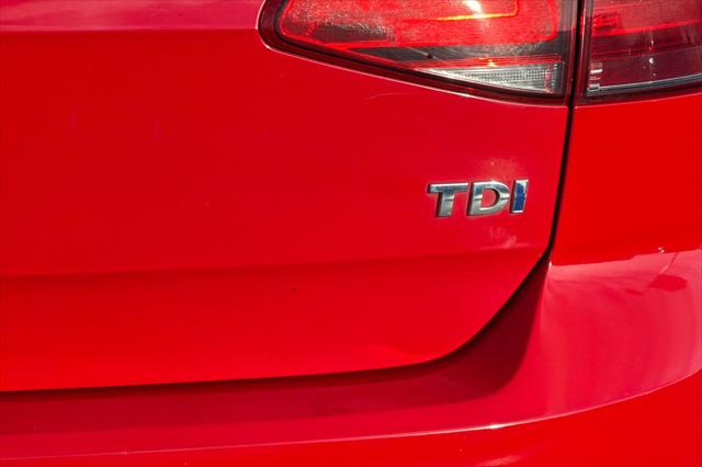 2015 Volkswagen Golf TDI S 4-Door