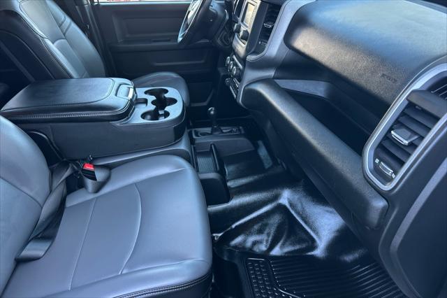 2024 Ram 3500 Tradesman/SLT/Laramie/Limited