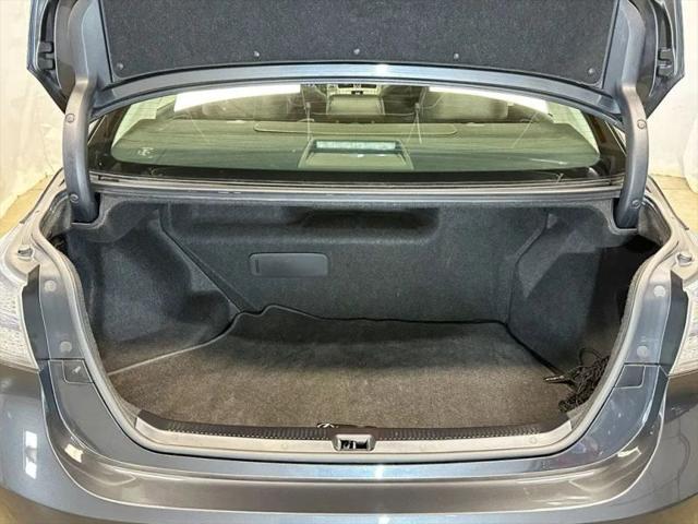 2011 Lexus HS 250h Premium