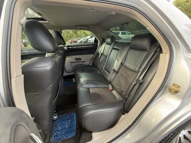 2007 Chrysler 300 SRT8
