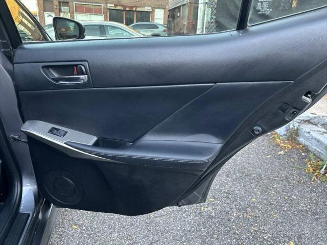 2015 Lexus IS 250 Crafted Line