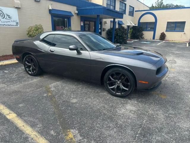 2020 Dodge Challenger SXT