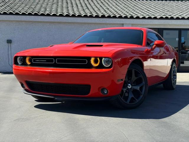 2017 Dodge Challenger SXT