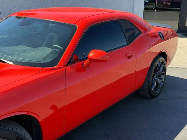 2017 Dodge Challenger SXT