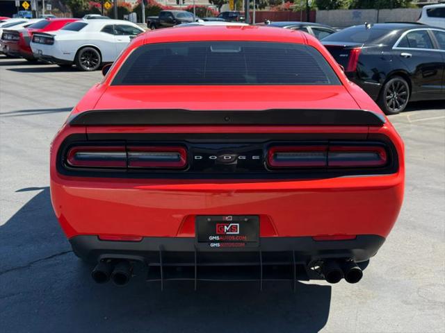 2017 Dodge Challenger SXT