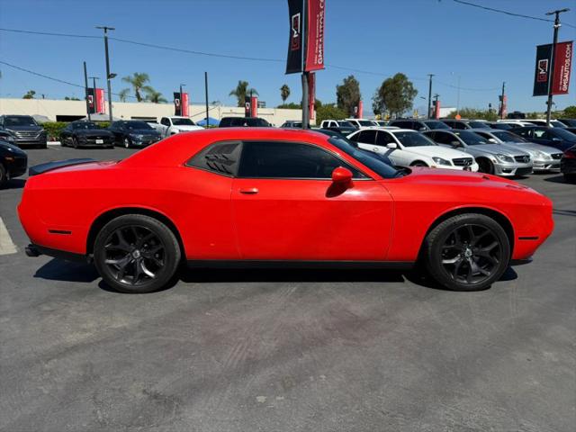 2017 Dodge Challenger SXT