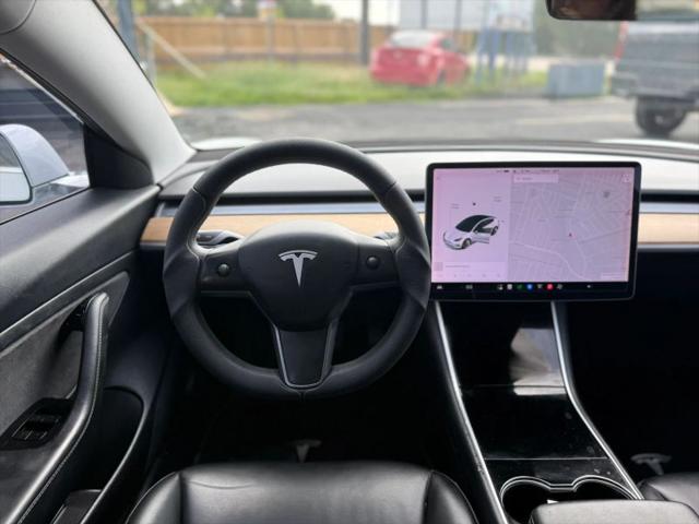 2020 Tesla Model 3 Standard Range Rear-Wheel Drive