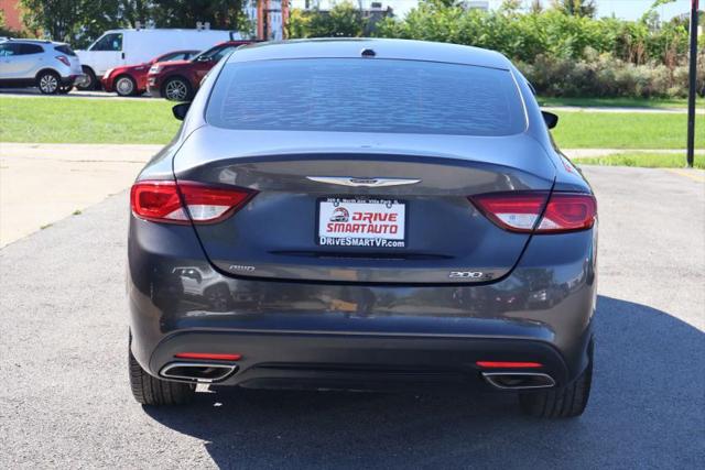 2016 Chrysler 200 S