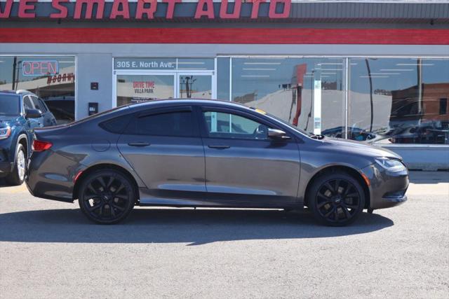 2016 Chrysler 200 S