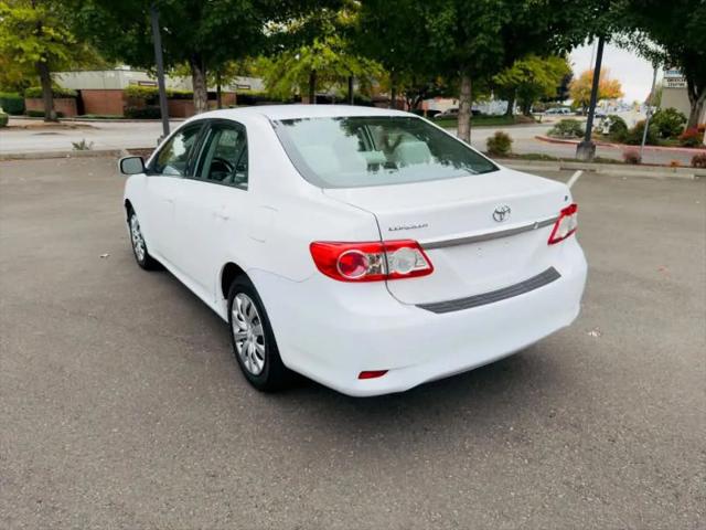 2013 Toyota Corolla LE