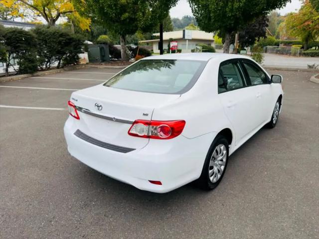 2013 Toyota Corolla LE