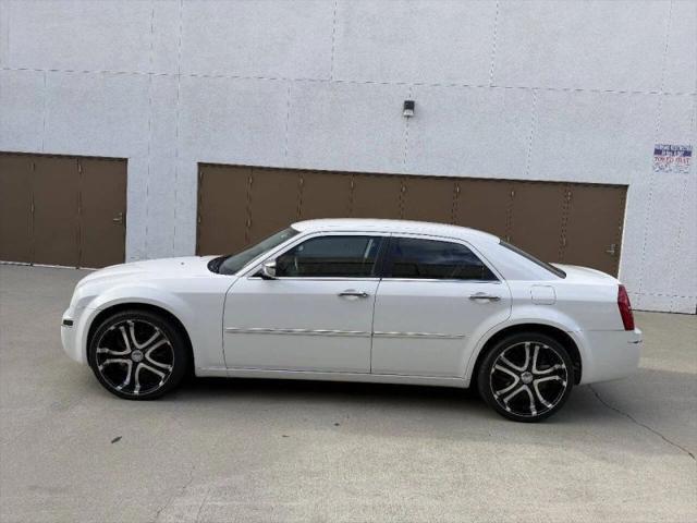 2010 Chrysler 300 Touring/Signature Series/Executive Series