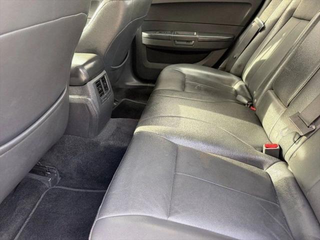 2010 Chrysler 300 Touring/Signature Series/Executive Series