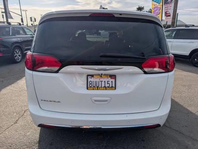 2018 Chrysler Pacifica Touring L