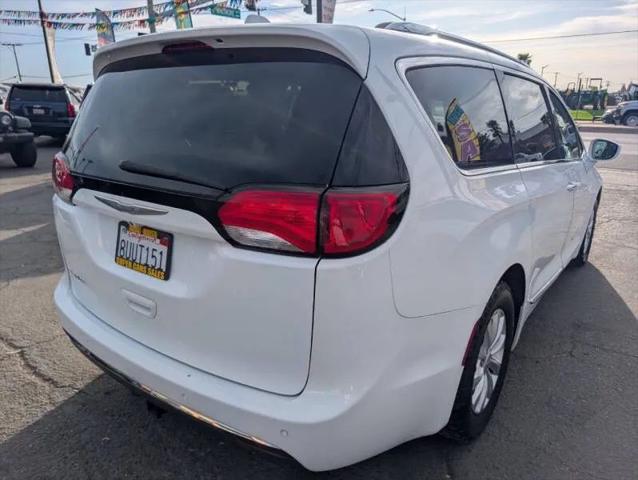 2018 Chrysler Pacifica Touring L