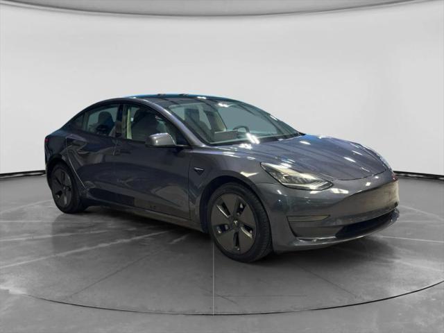 2021 Tesla Model 3 Standard Range Plus Rear-Wheel Drive