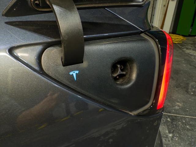 2021 Tesla Model 3 Standard Range Plus Rear-Wheel Drive