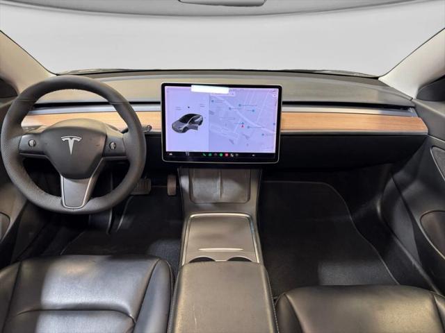 2021 Tesla Model 3 Standard Range Plus Rear-Wheel Drive