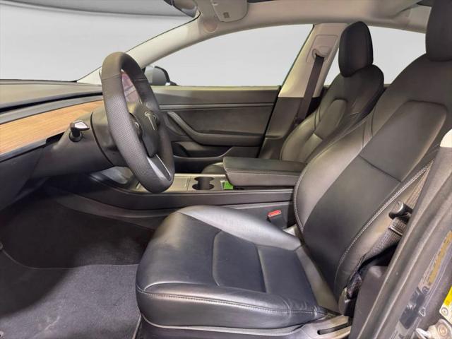 2021 Tesla Model 3 Standard Range Plus Rear-Wheel Drive
