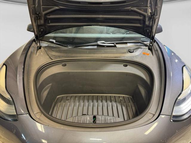 2021 Tesla Model 3 Standard Range Plus Rear-Wheel Drive