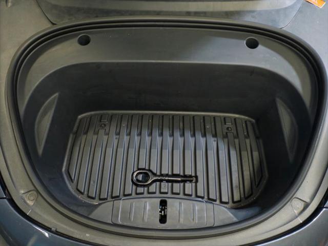 2021 Tesla Model 3 Standard Range Plus Rear-Wheel Drive