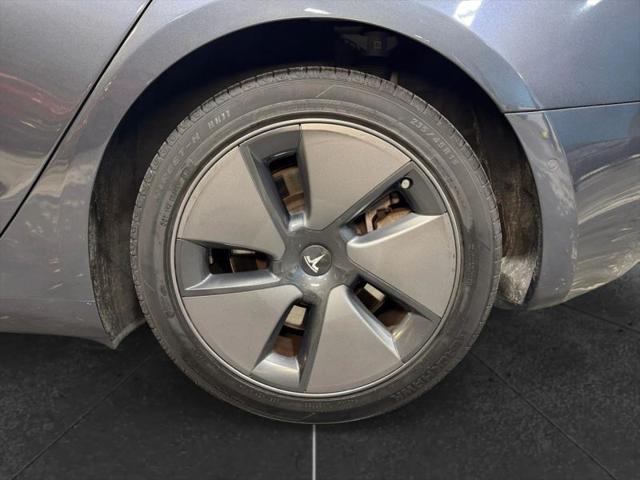 2021 Tesla Model 3 Standard Range Plus Rear-Wheel Drive