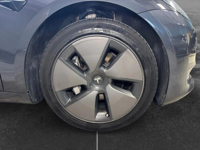 2021 Tesla Model 3 Standard Range Plus Rear-Wheel Drive