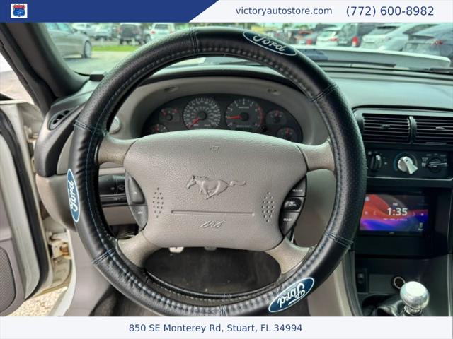 2000 Ford Mustang GT