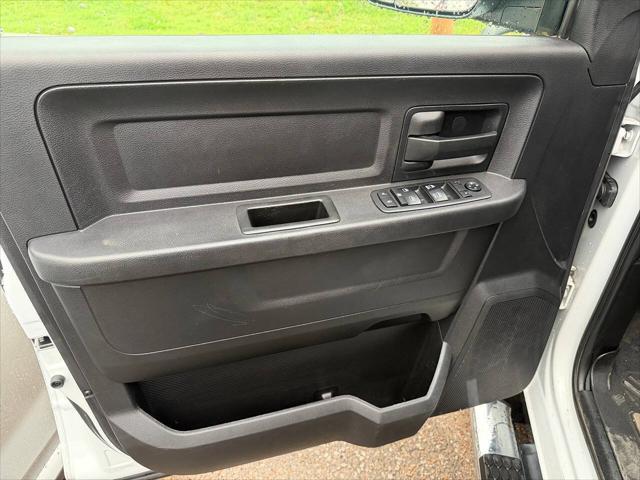 2017 Ram 2500 Tradesman Crew Cab 4x4 64 Box