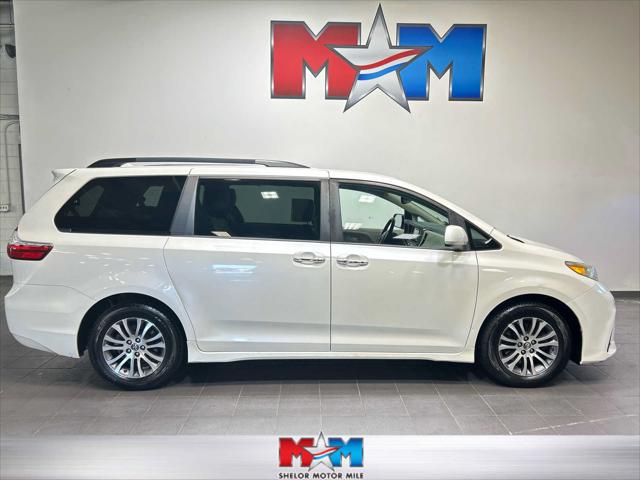 2019 Toyota Sienna XLE 8 Passenger 2019 Toyota Sienna XLE 8 Passenger