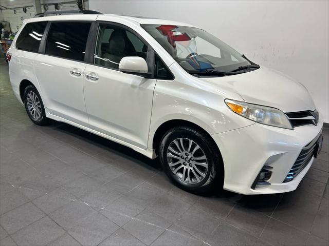 2019 Toyota Sienna XLE 8 Passenger 2019 Toyota Sienna XLE 8 Passenger