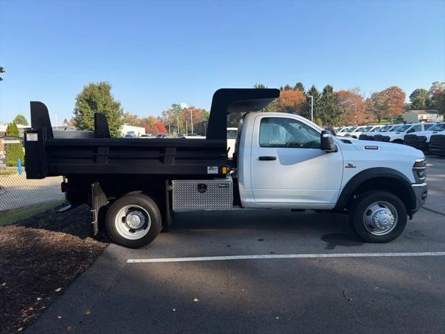 2026 RAM Ram 5500 Chassis Cab RAM 5500 TRADESMAN CHASSIS REGULAR CAB 4X4 60 CA