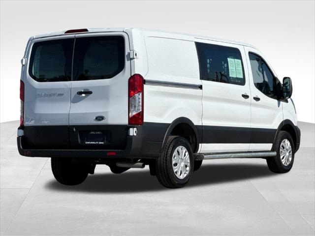 2025 Ford Transit Cargo Van Base