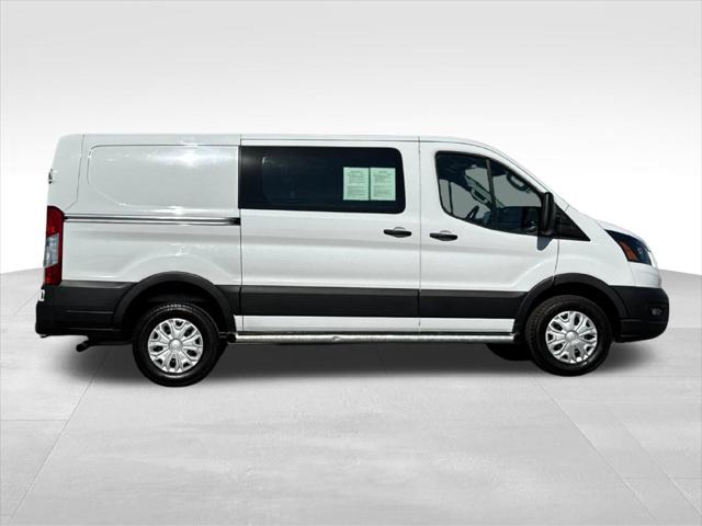 2025 Ford Transit Cargo Van Base