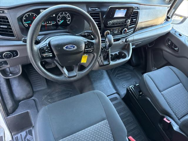 2025 Ford Transit Cargo Van Base