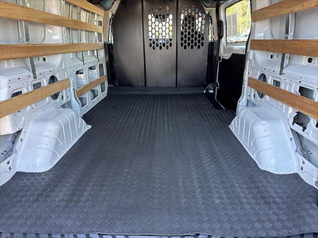 2025 Ford Transit Cargo Van Base