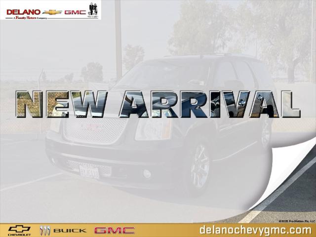 2013 GMC Yukon Denali for sale in Delano, CA