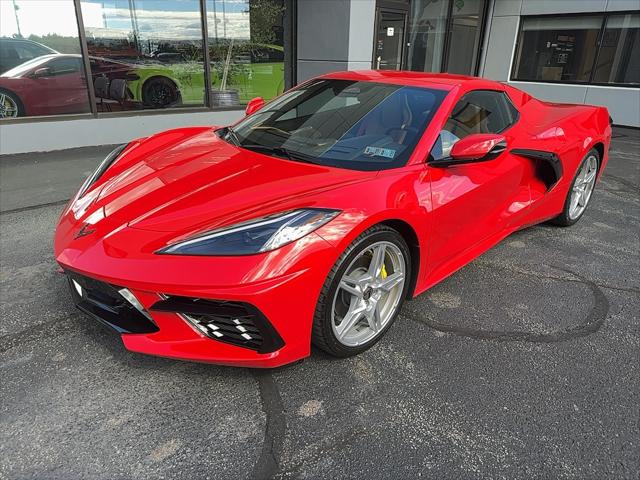 2025 Chevrolet Corvette Stingray RWD Convertible 2LT